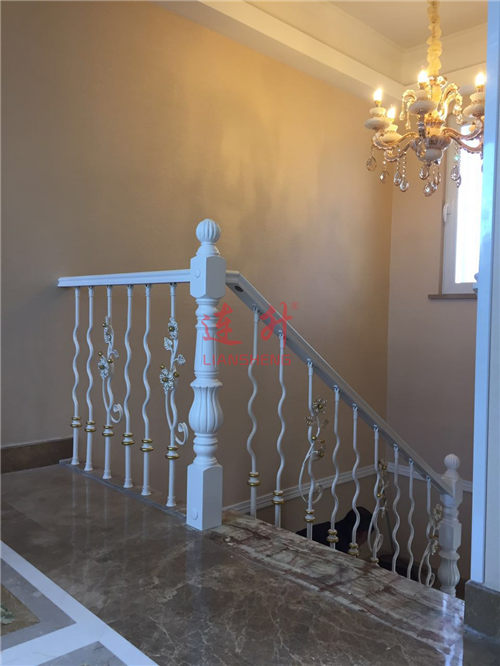 单根铁艺